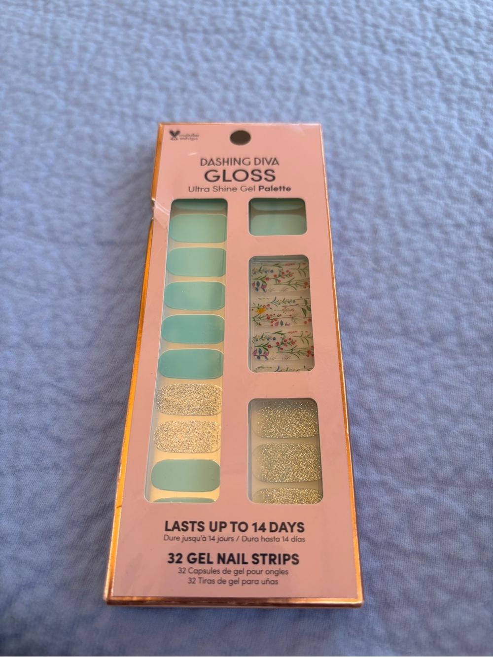 Gloss Mint & Gold Gel Nail Strips - 32 Pack